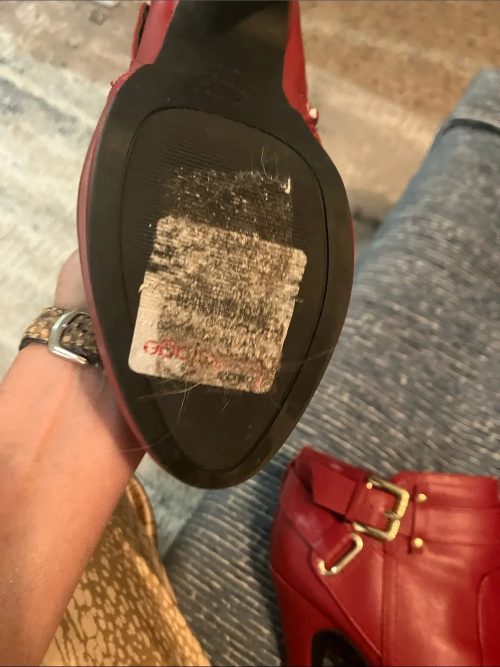 Guess bold red